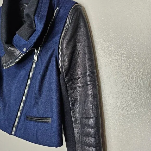 Yigal Azrouel Size 6 Blue Black Wool Lambs Leather Moto Jacket Asymmetric Zip